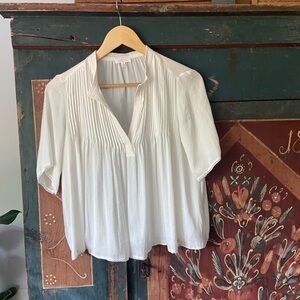 Artizia ivory silk/poly flowy top